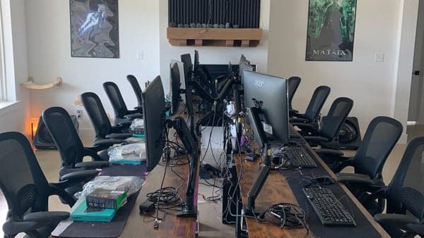 Halo LAN party Retreat