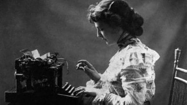 Write Together at the Typewriter Table
